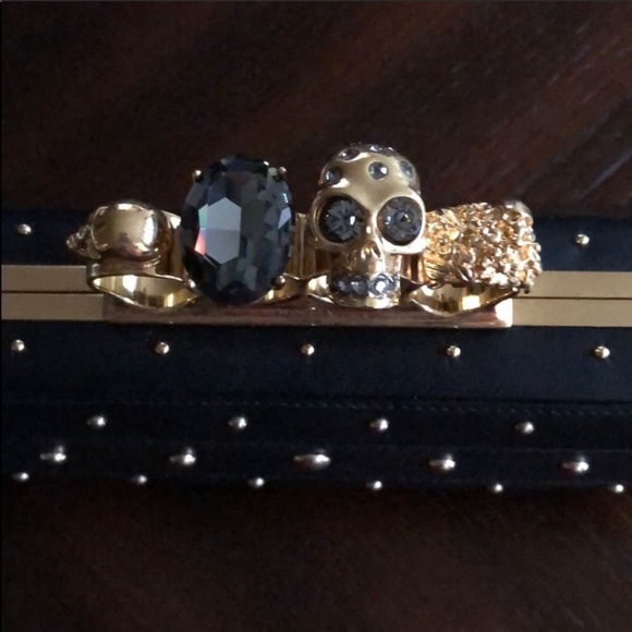 ALEXANDER MCQUEEN Skull Clutch♡ - Picture 8 of 9